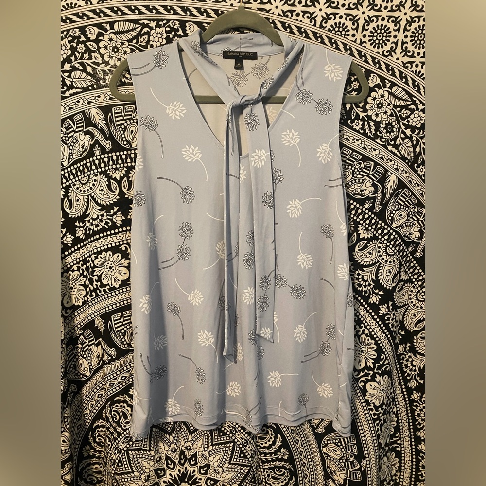 Banana Republic Stretch Tie Top
